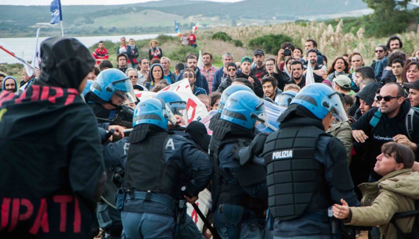 Servitù militari in Sardegna: generali sotto accusa ma chi si oppone è un terrorista