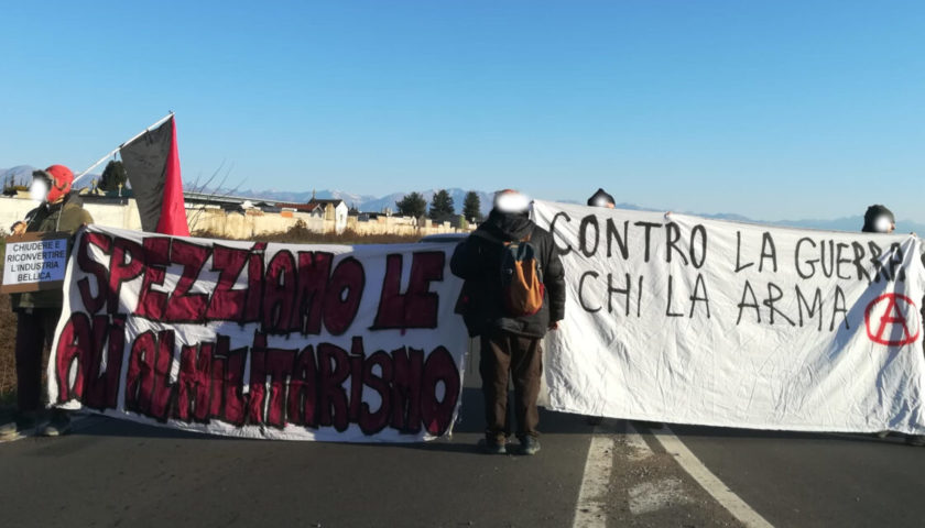 Torino: Blocco alla Leonardo di Caselle Torinese