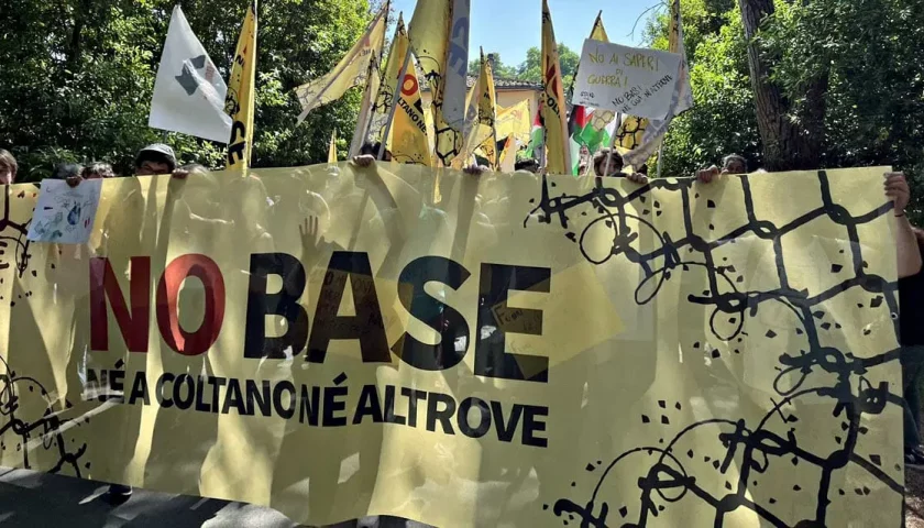 4 Novembre antimilitarista a Pisa. No base ancora in piazza.