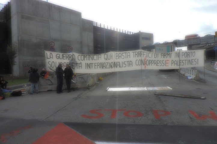 Genova: blocchiamo le navi della morte